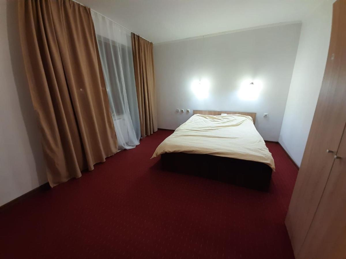 Pensiunea Montan Din Bran,Sat Simon Spa Indoor Bran  Ngoại thất bức ảnh