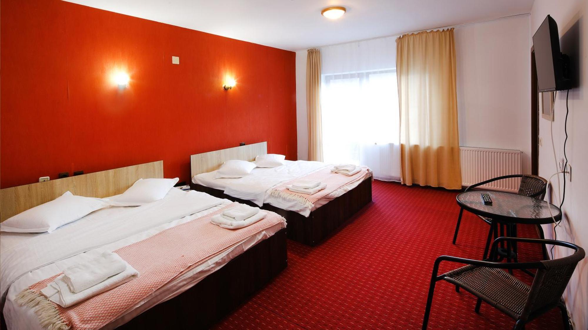 Pensiunea Montan Din Bran,Sat Simon Spa Indoor Bran  Ngoại thất bức ảnh